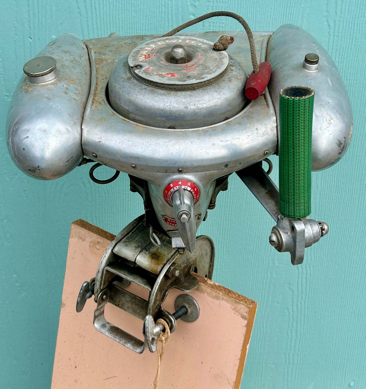 WATERWITCH OUTBOARD BOAT MOTOR CIRCA 1937
