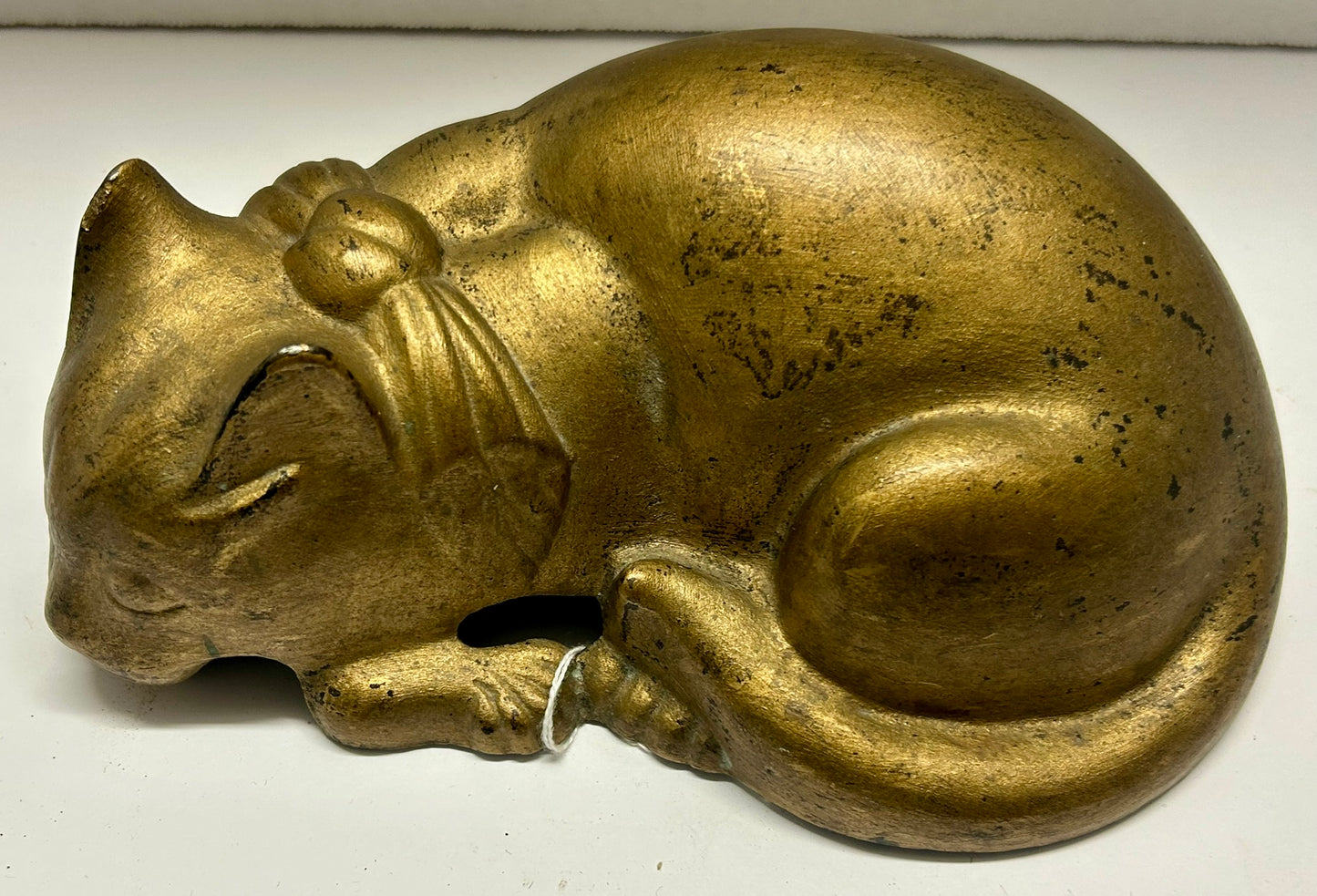 CAT CAST IRON DOOR STOP WITH BOW