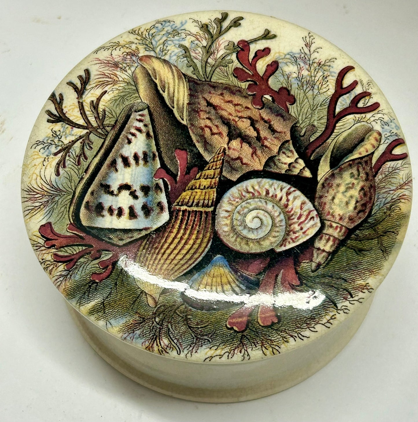 PRATT WARE ANTIQUE LID AND POT