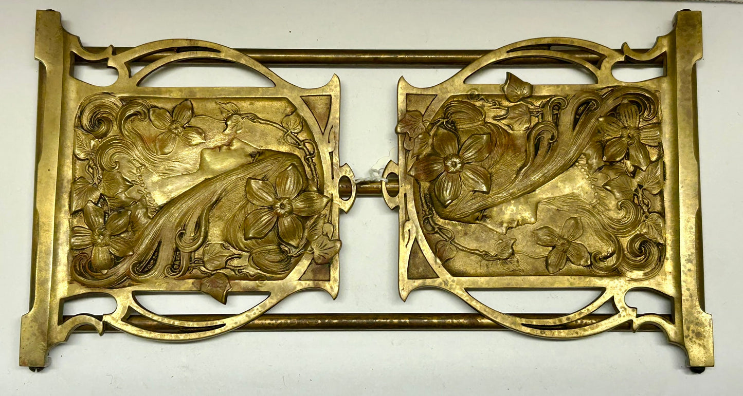 ART NOVEAU WOMANS HEAD BRASS EXPANDING BOOK RACK