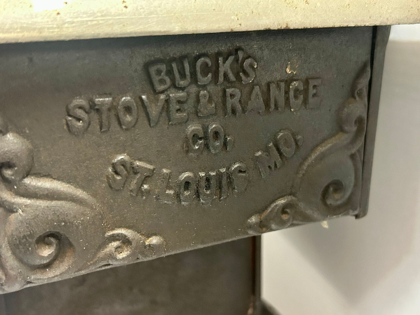 BUCKS JR. #2 LARGE CAST IRON WOOD COOK STOVE SAMPLE OR TOY