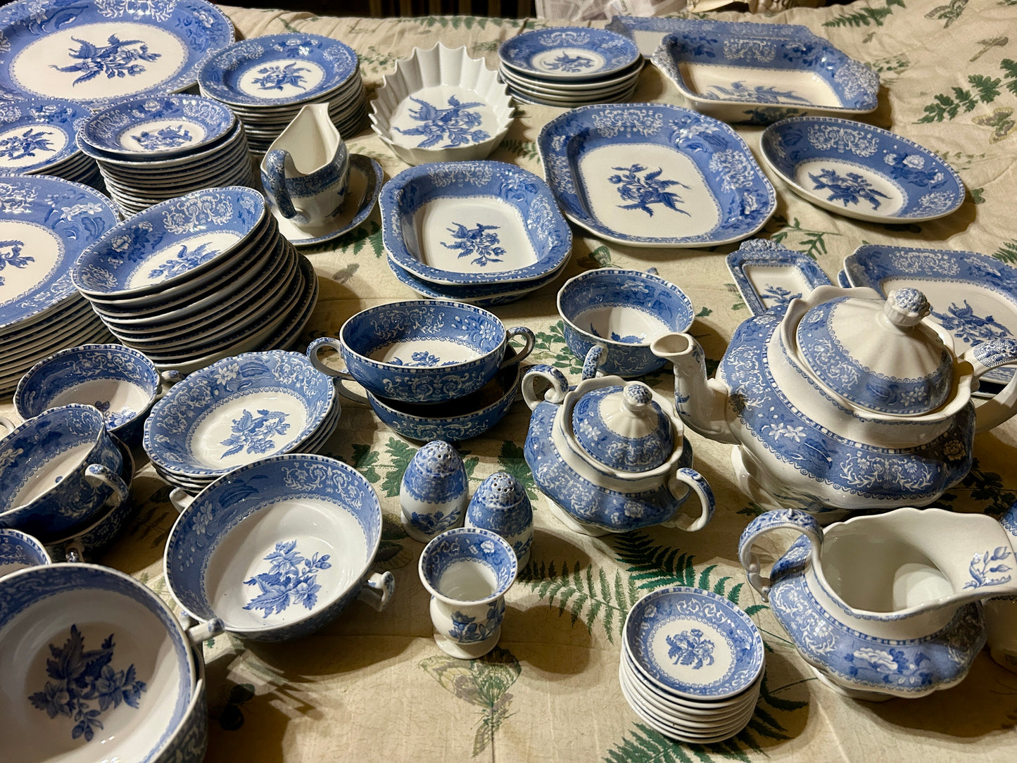 SPODE CAMILLA COPELAND BLUE AND WHITE SET OF EARTHENWARE.  CALL OR TEXT FOR PRICE
