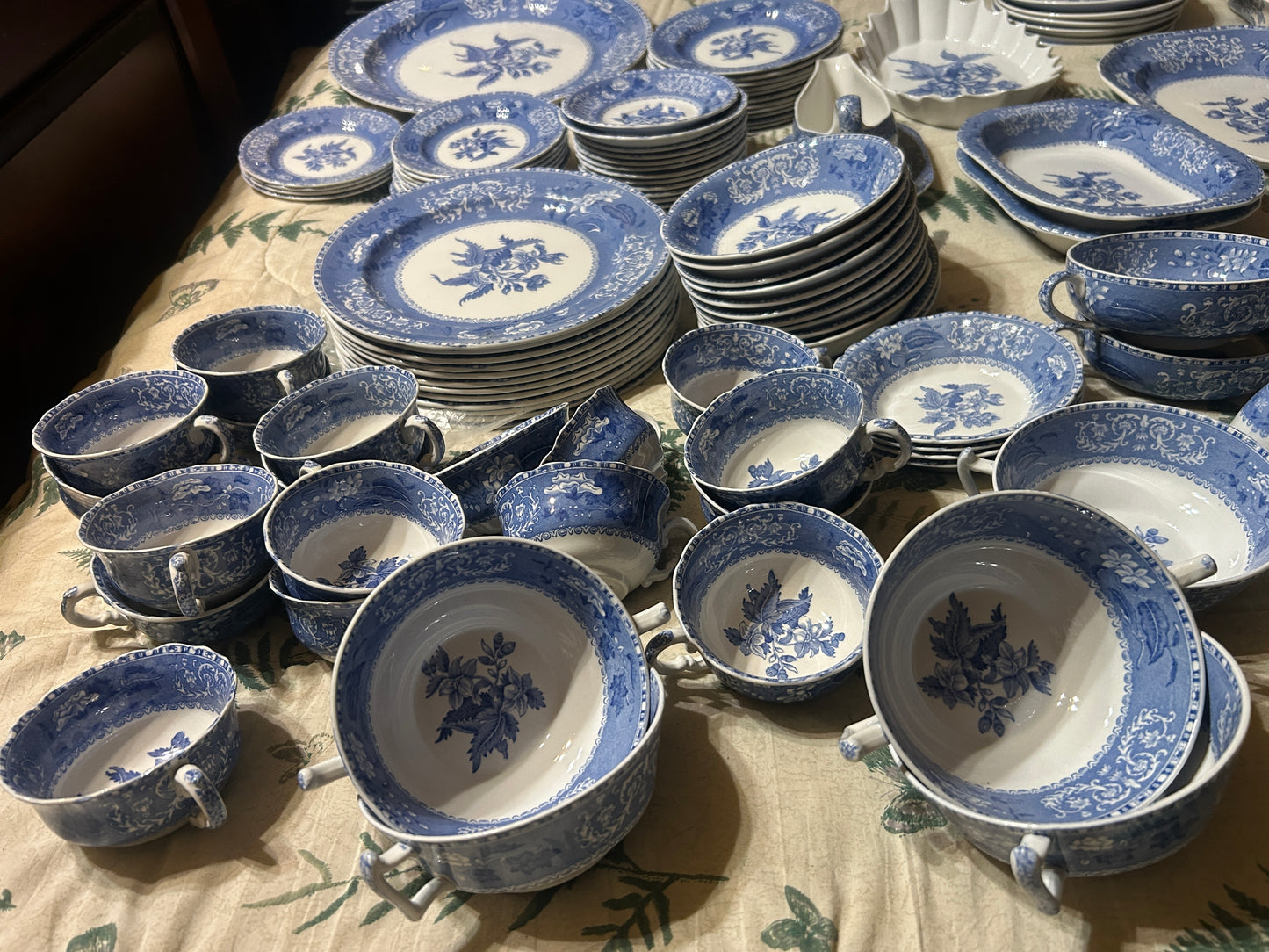 SPODE CAMILLA COPELAND BLUE AND WHITE SET OF EARTHENWARE.  CALL OR TEXT FOR PRICE