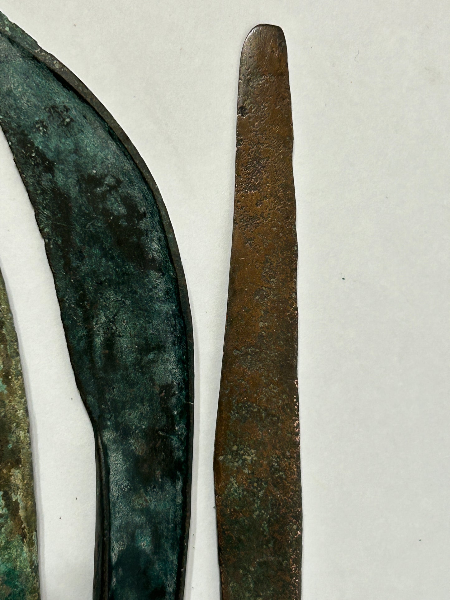 ANCIENT CHINESE 1600-1028 BC BRONZE KNIVES