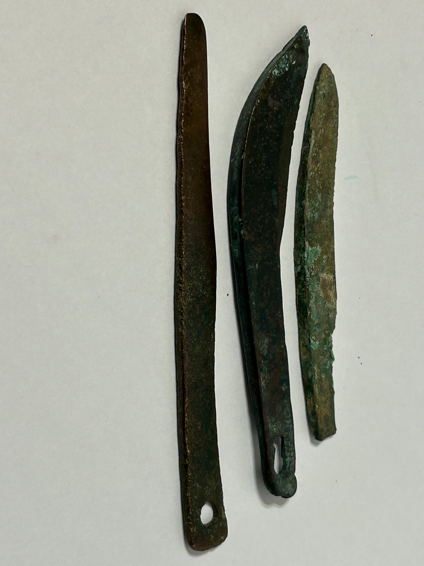 ANCIENT CHINESE 1600-1028 BC BRONZE KNIVES