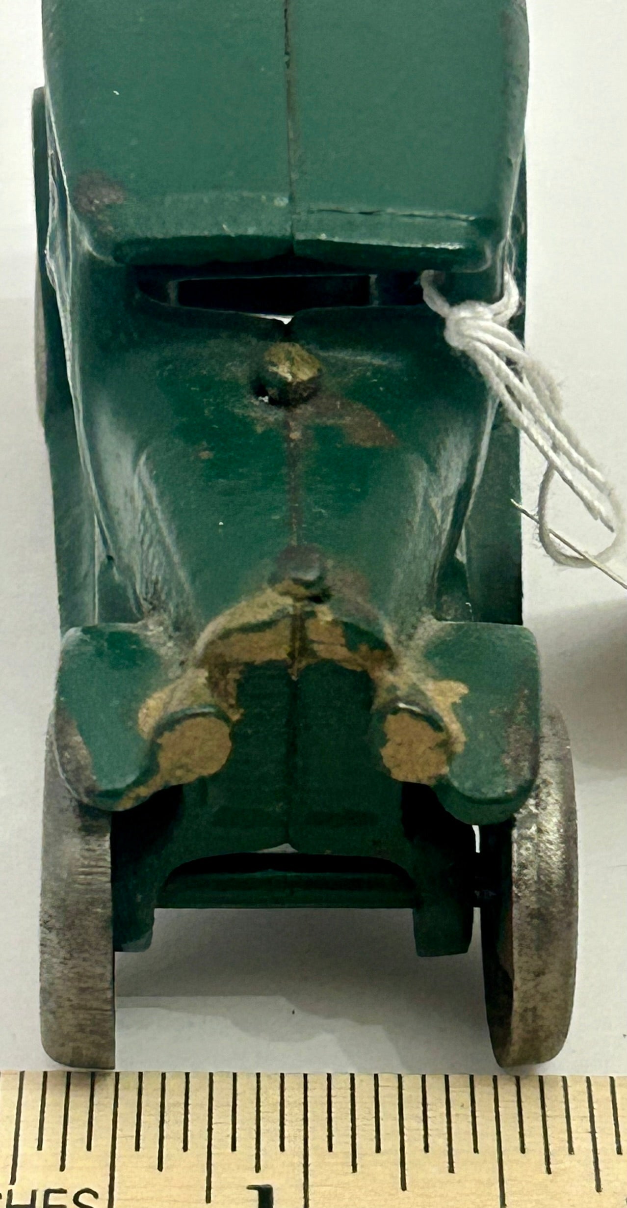 CAST IRON ARCADE TOY SEDAN CAR