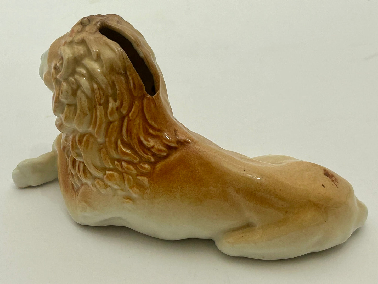 LION FIGURAL ANTIQUE CHINA BANK