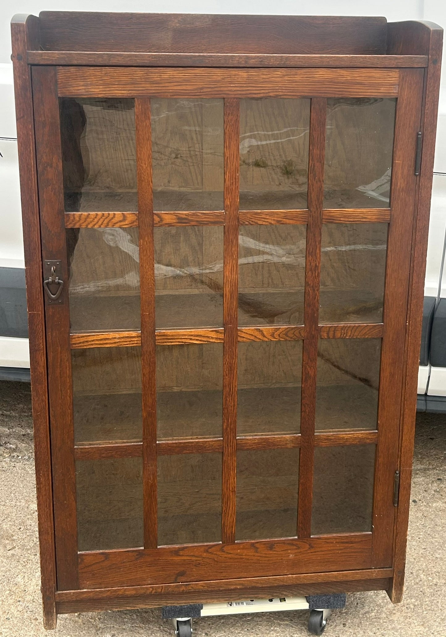 GUSTAV STICKLEY #715 ORIGINAL SINGLE DOOR BOOKCASE
