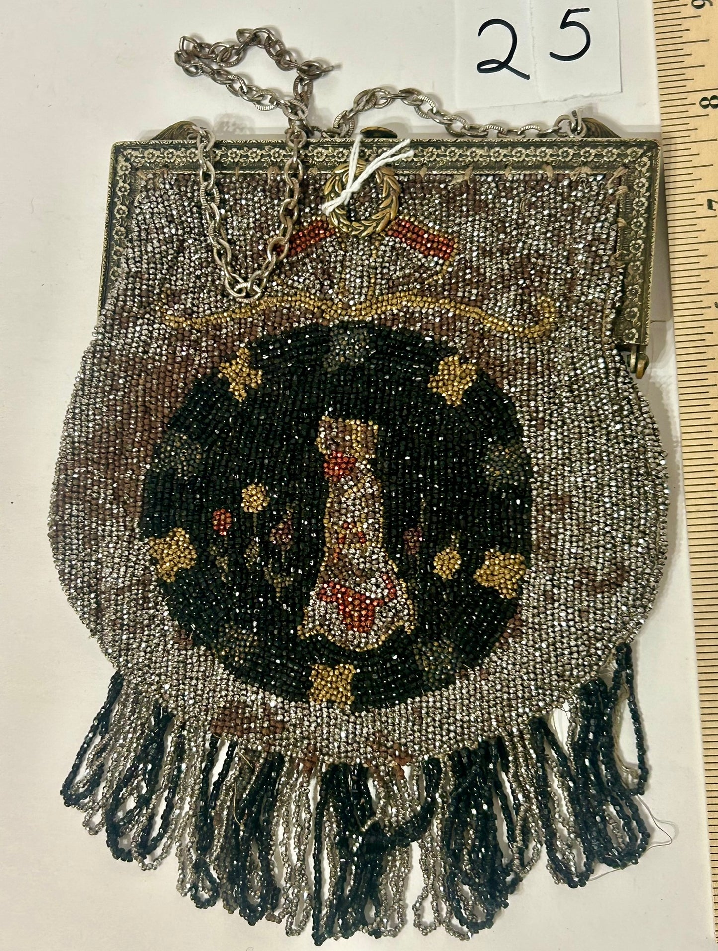 ANTIQUE UNUSUAL BEADED "BONNET GIRL" DESIGN PURSE