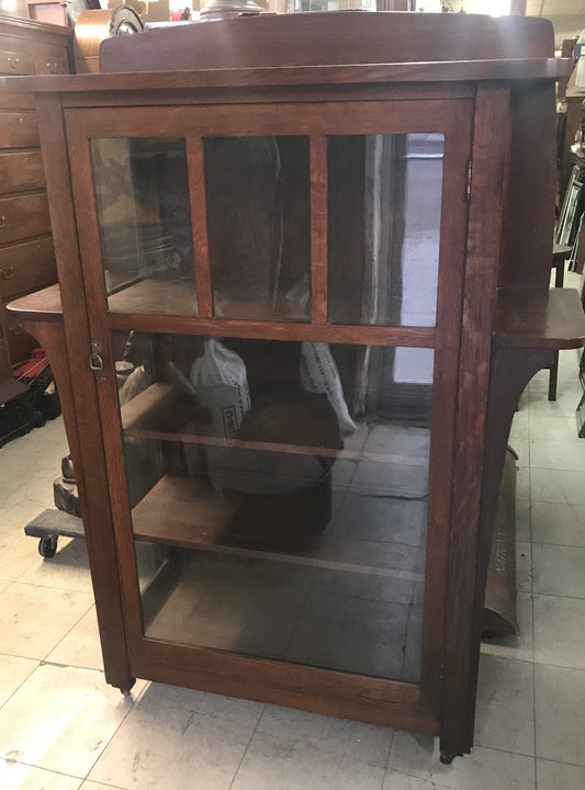 LIMBERT ARTS AND CRAFTS OAK CHINA CABINET EARLY 1900's