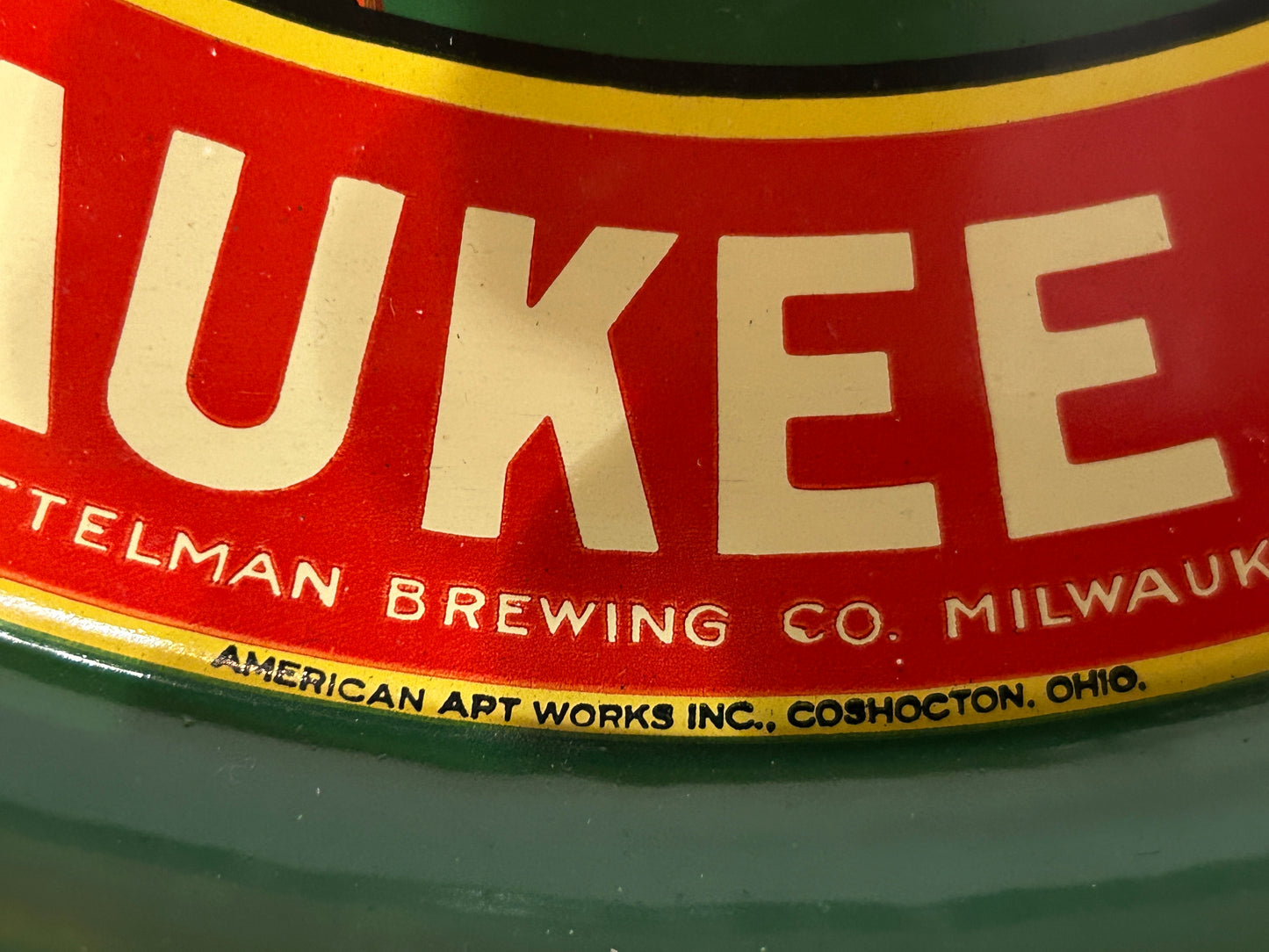 GETTELMAN MILWAUKEE BEER ADVERTISING TRAY