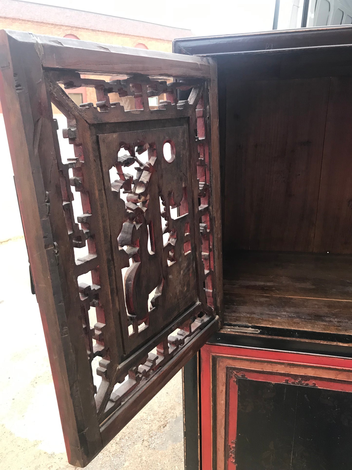 ORIENTAL ANTIQUE CABINET FOR SALE