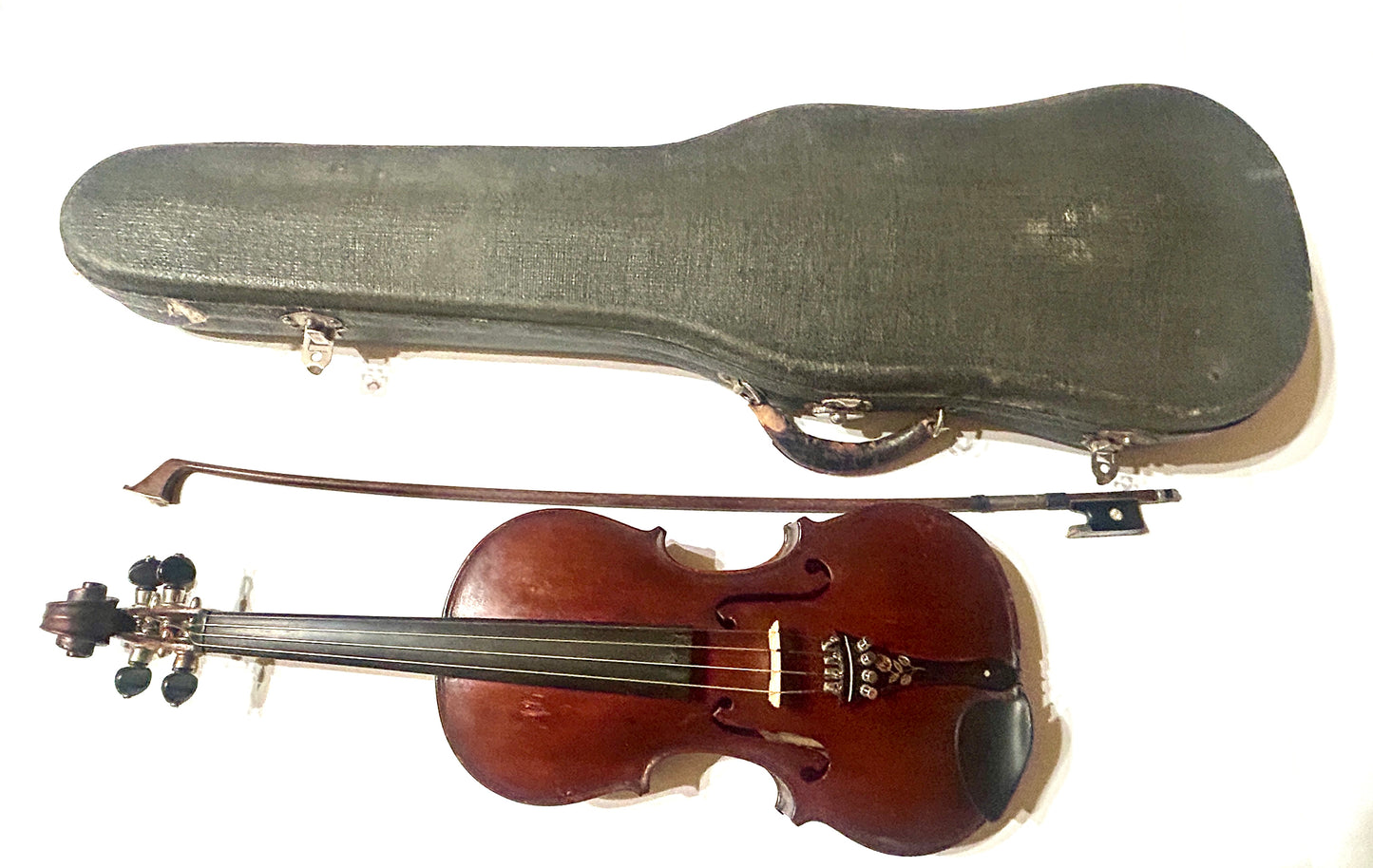 VIOLIN MADE IN LORIMOR IOWA IN 1905 BY CHRISTAL THURMAN
