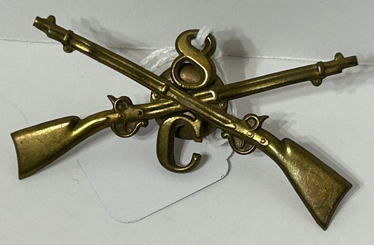 8TH  INFANTRY COMPANY C HAT INSIGNIA SPANISH AMERICAN WAR