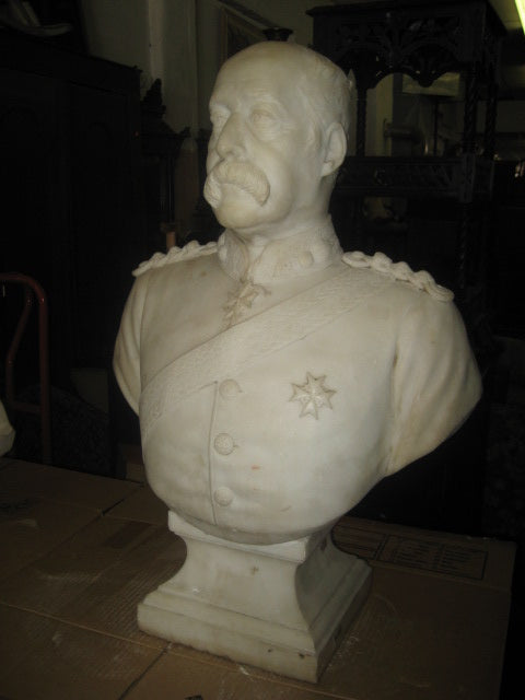 MARBLE BUST BY RUSSIAN ARTIST LEOPOLD BERNARD BERNSTAMM