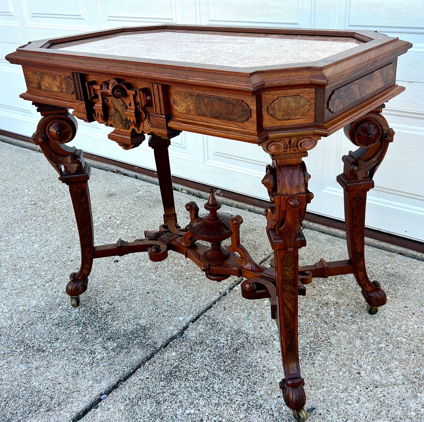 VICTORIAN ANTIQUE FANCY WALNUT MARBLE TOP CENTER TABLE