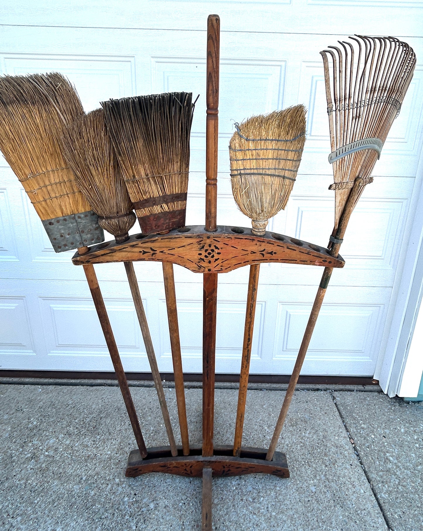 ANTIQUE GENERAL STORE WOODEN BROOM DISPLAY RACK