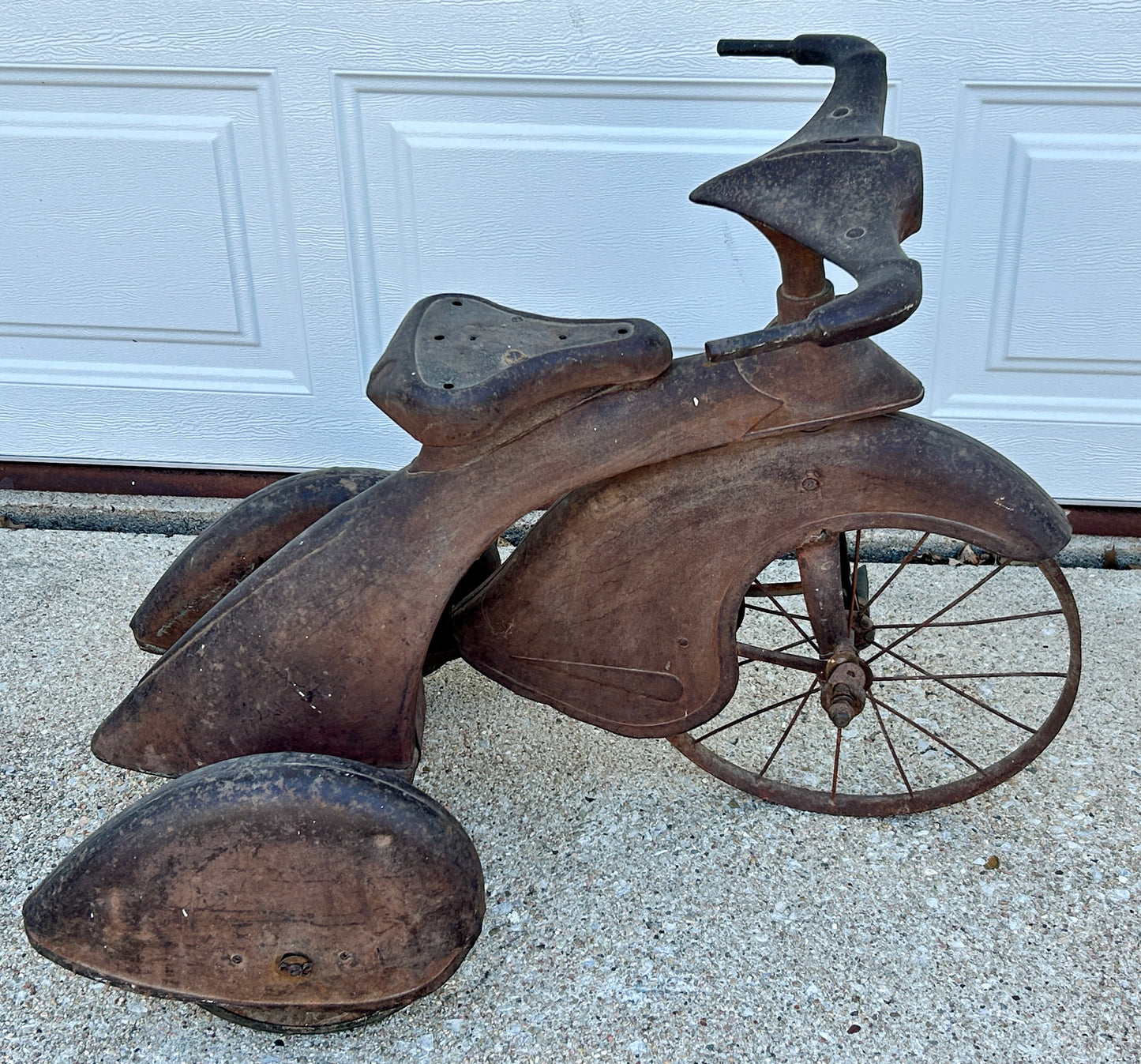 1930'S TRICYCLE "SKY KING" ART DECO FUTURISTIC STYLE