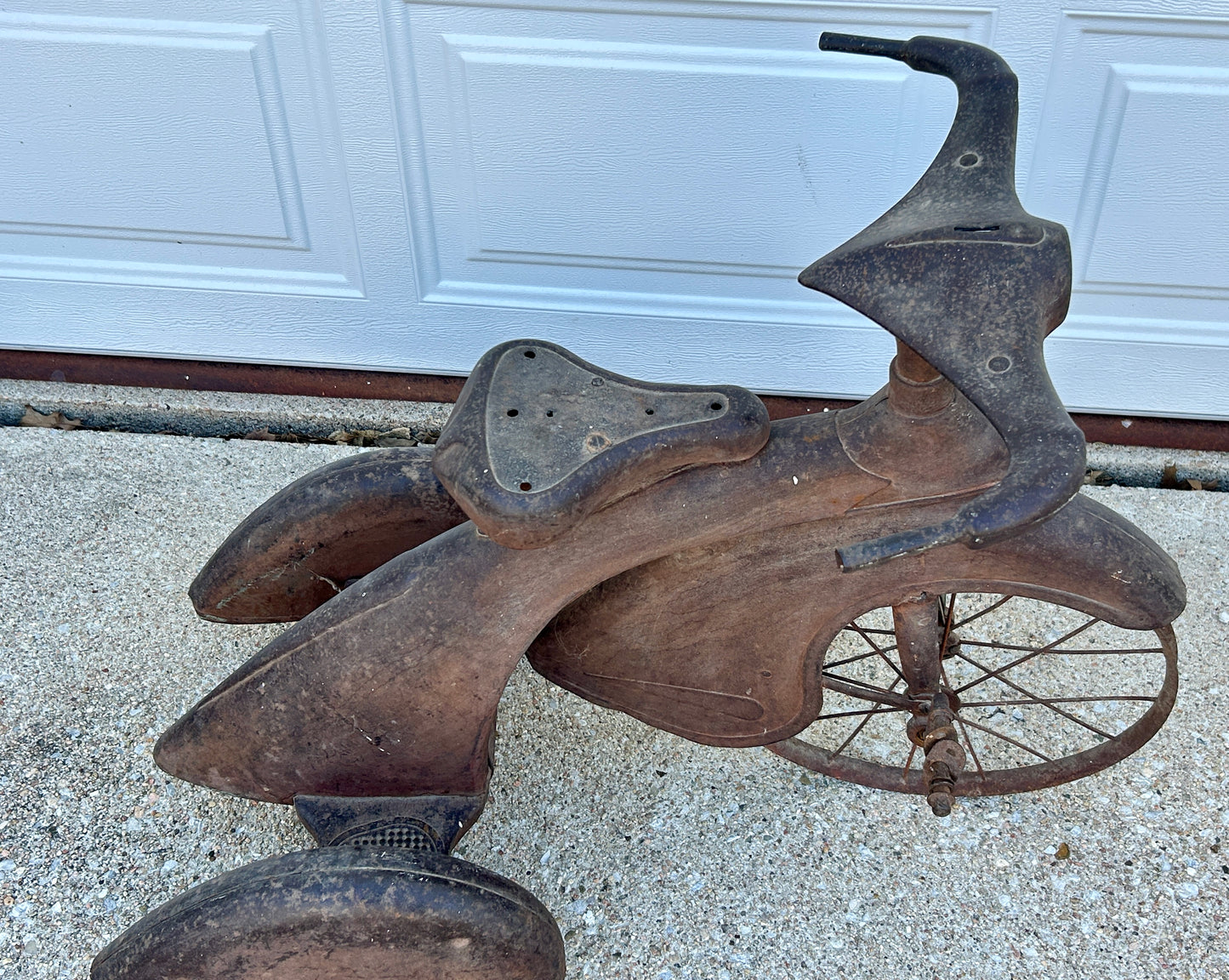 1930'S TRICYCLE "SKY KING" ART DECO FUTURISTIC STYLE