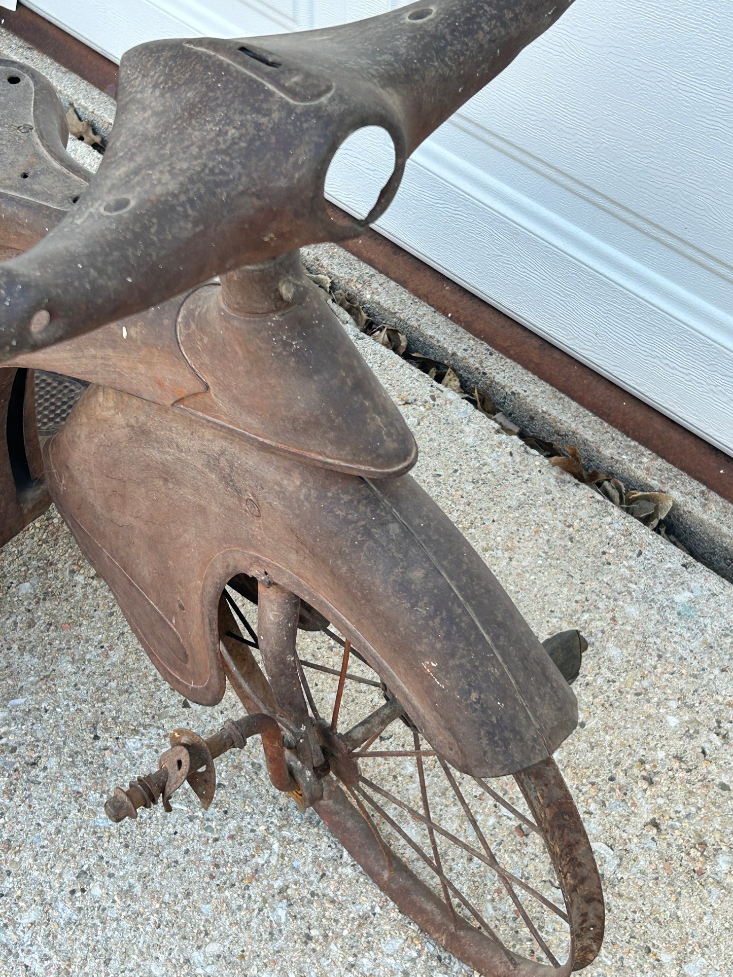 1930'S TRICYCLE "SKY KING" ART DECO FUTURISTIC STYLE