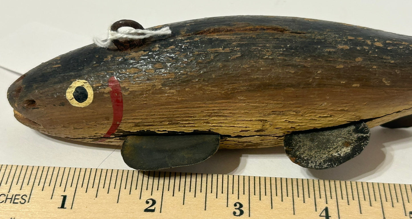ICE FISHING WOOD DECOY