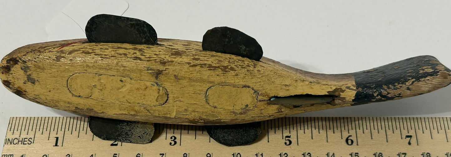 ICE FISHING WOOD DECOY