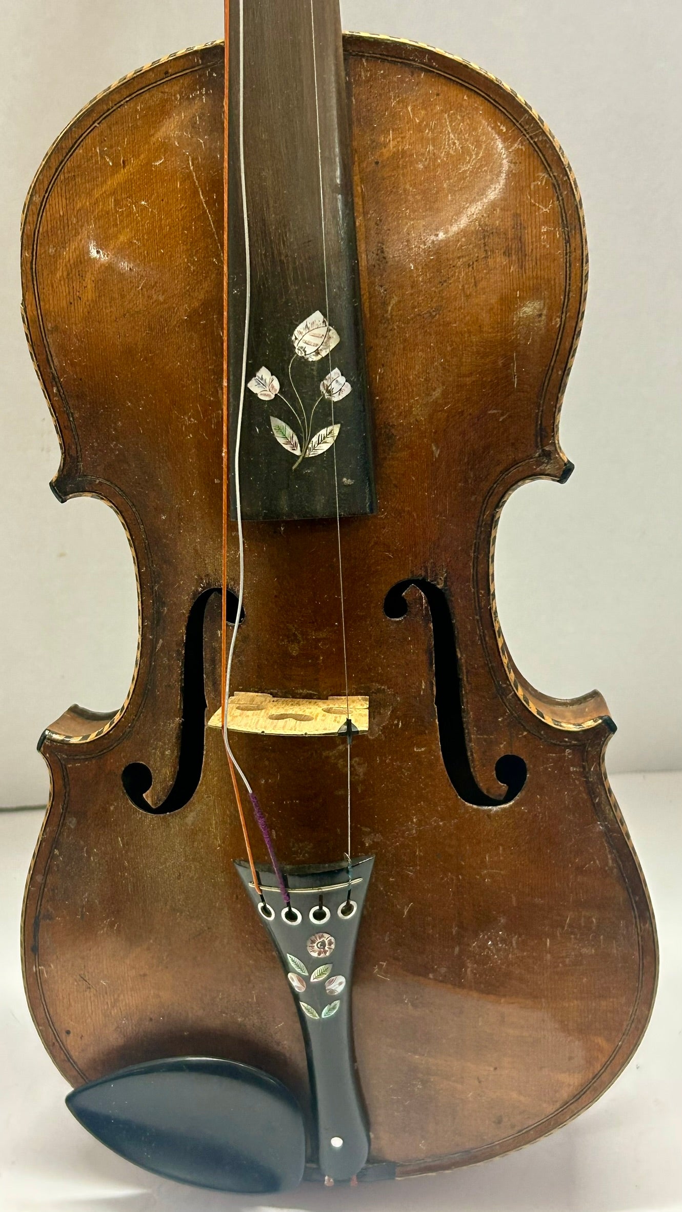 INLAID FANCY ANTIQUE VIOLIN
