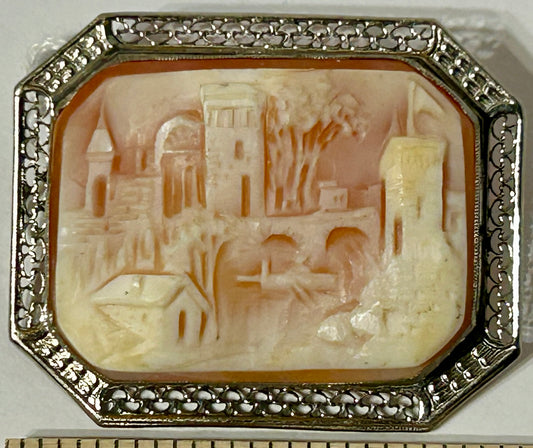 ANTIQUE CAMEO WITH LANDSCAPE