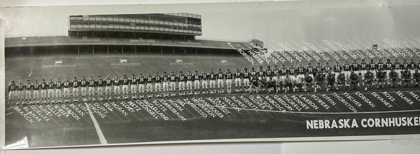 NEBRASKA CORNHUSKERS 1971 TEAM PHOTO