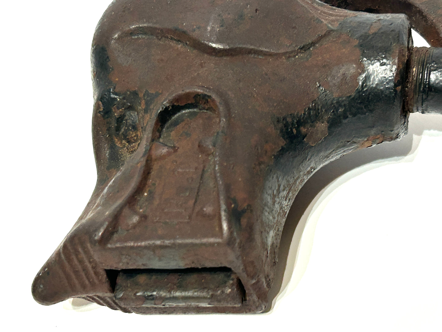 FIGURAL DOG CAST IRON ANTIQUE LAWN SPRINKLER