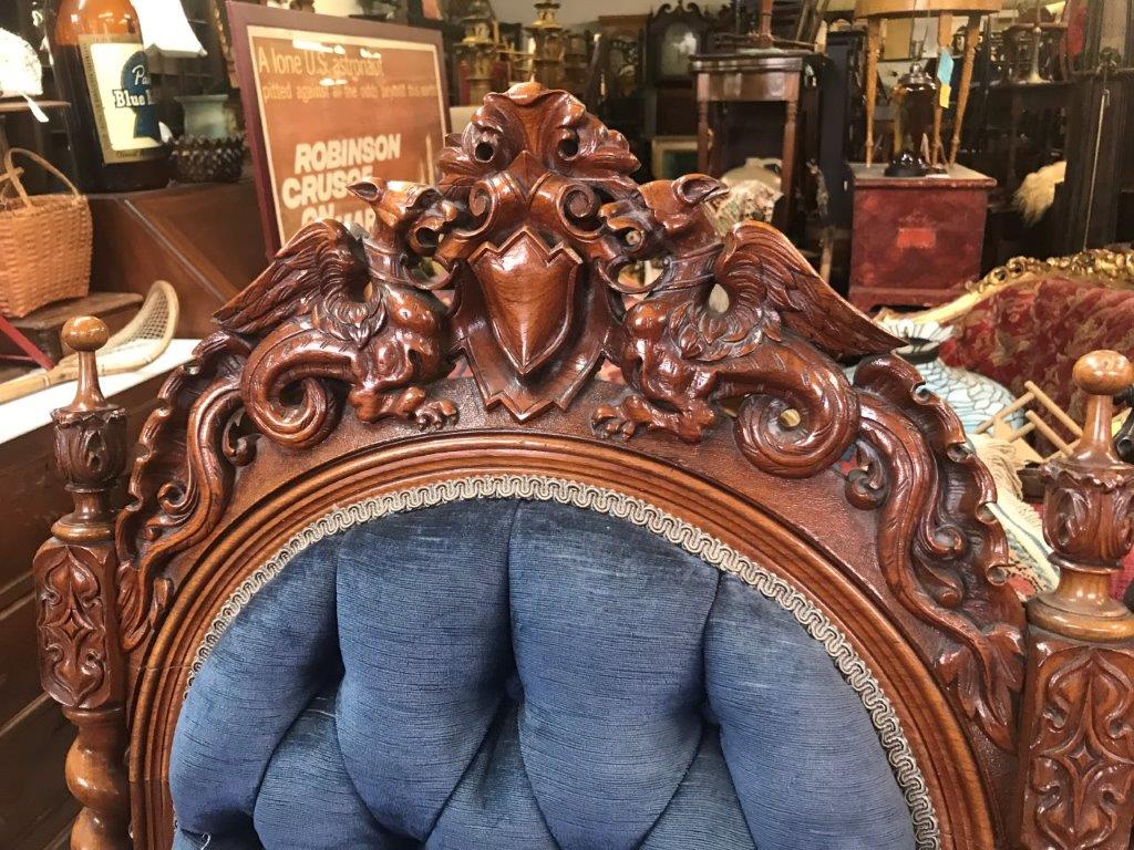 1870 TUFTED VICTORIAN SETTEE AND TWO CHAIRS