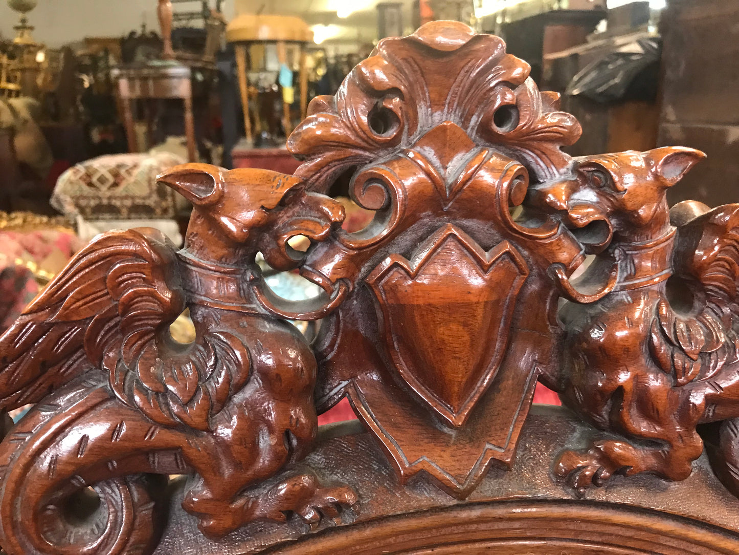 1870 TUFTED VICTORIAN SETTEE AND TWO CHAIRS