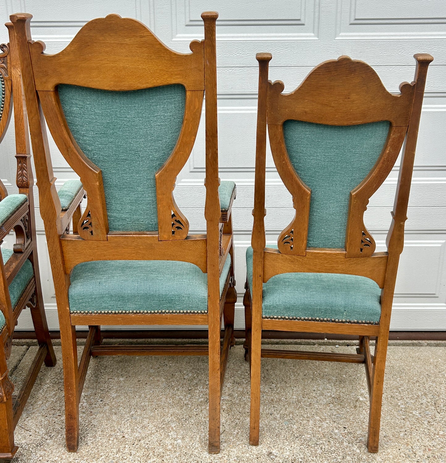 ANTIQUE SET OF FANCY OAK CHAIRS