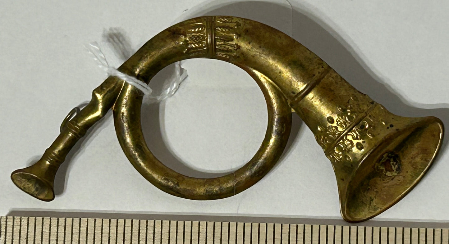 CIVIL WAR BUGLE INFANTRY HAT BADGE