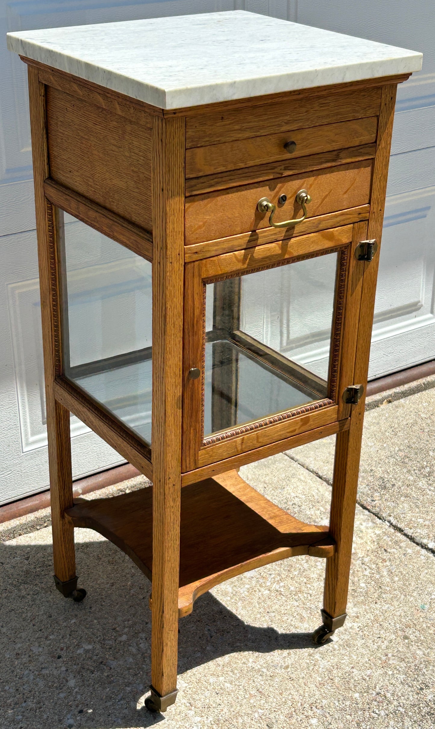 ANTIQUE BARBER SHOP MARBLE TOP STAND
