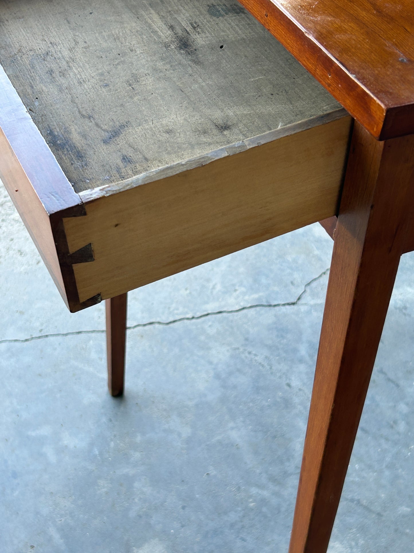 EARLY PINE 1800'S ONE DRAWER STAND