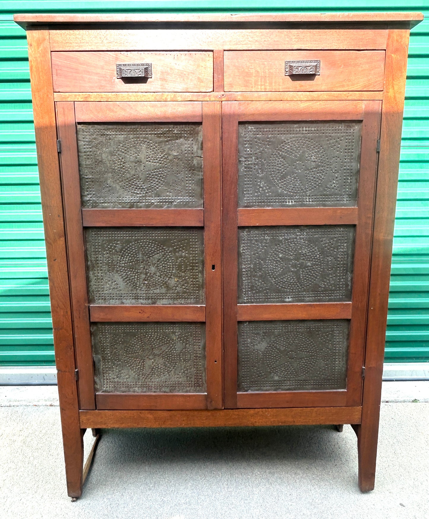 ANTIQUE PIE SAFE WITH STAR SHAPE PIERCED TINS