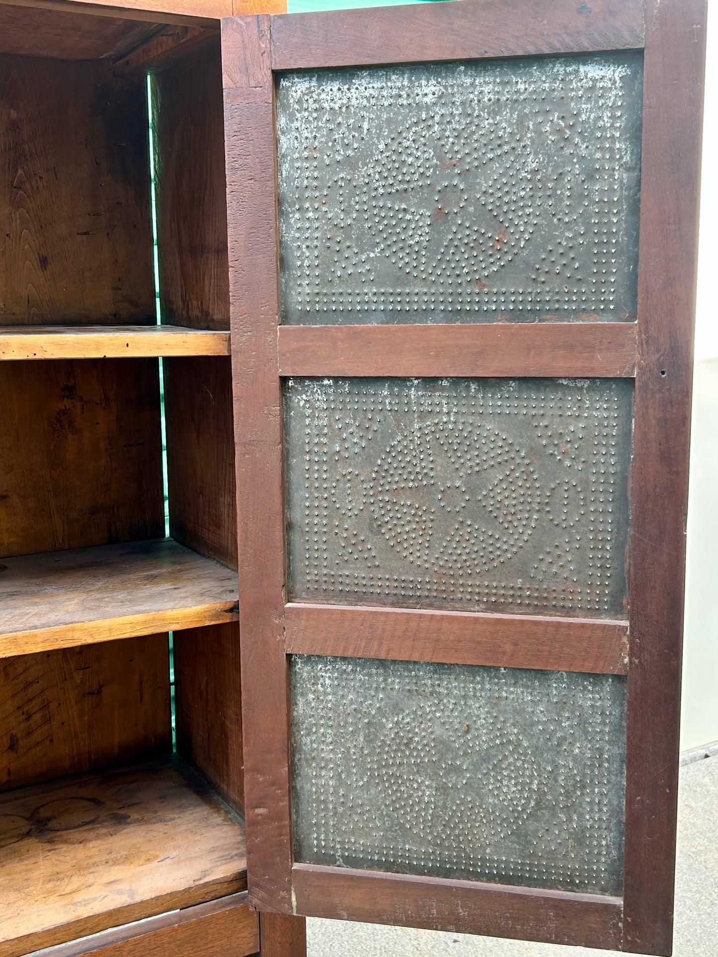 ANTIQUE PIE SAFE WITH STAR SHAPE PIERCED TINS