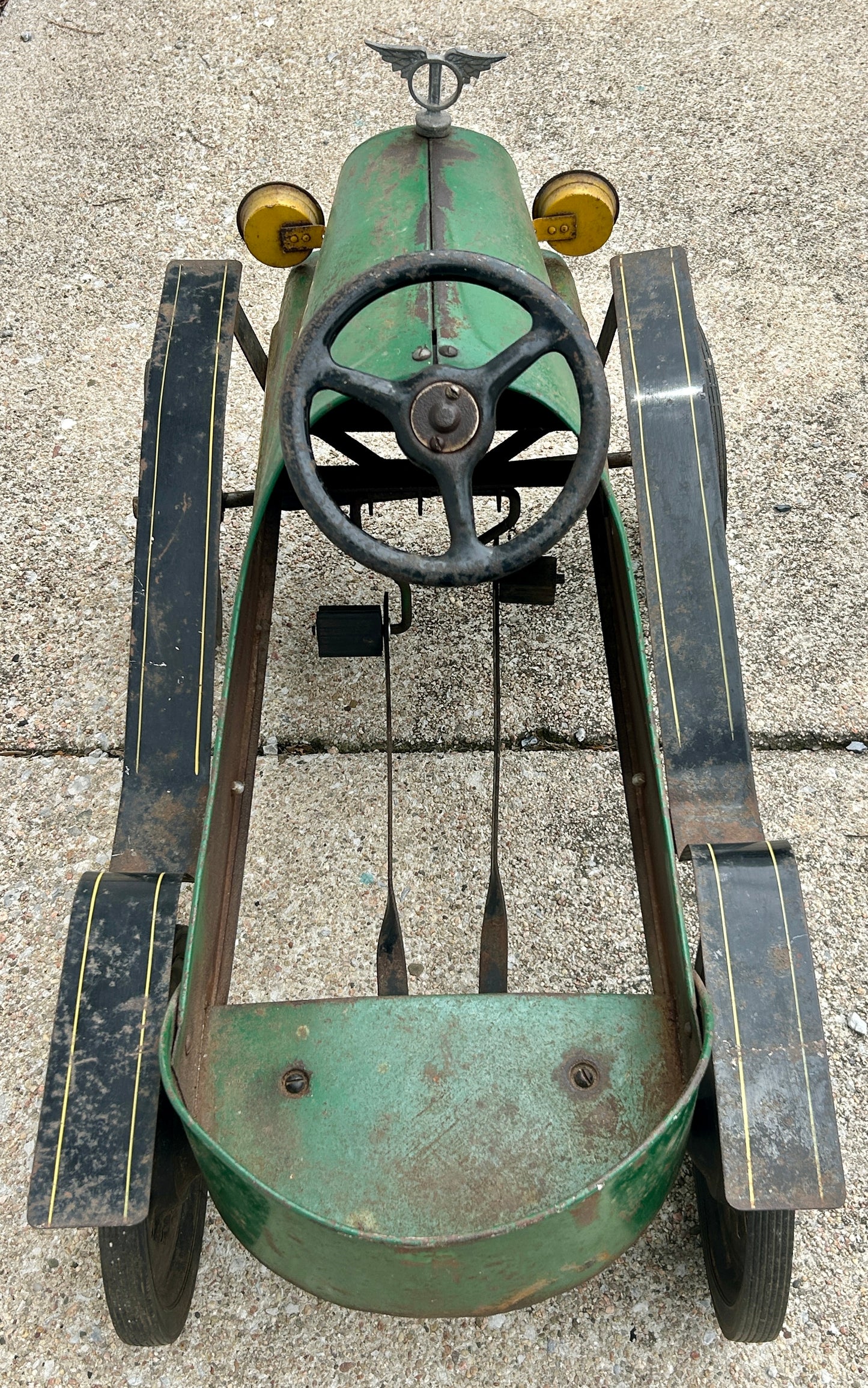 GARTON PETAL CAR TIN LIZZY