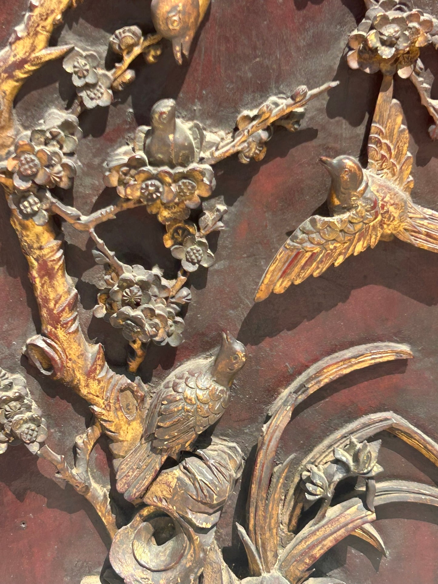 CHINESE ANTIQUE CARVED PANEL WITH BIRDS