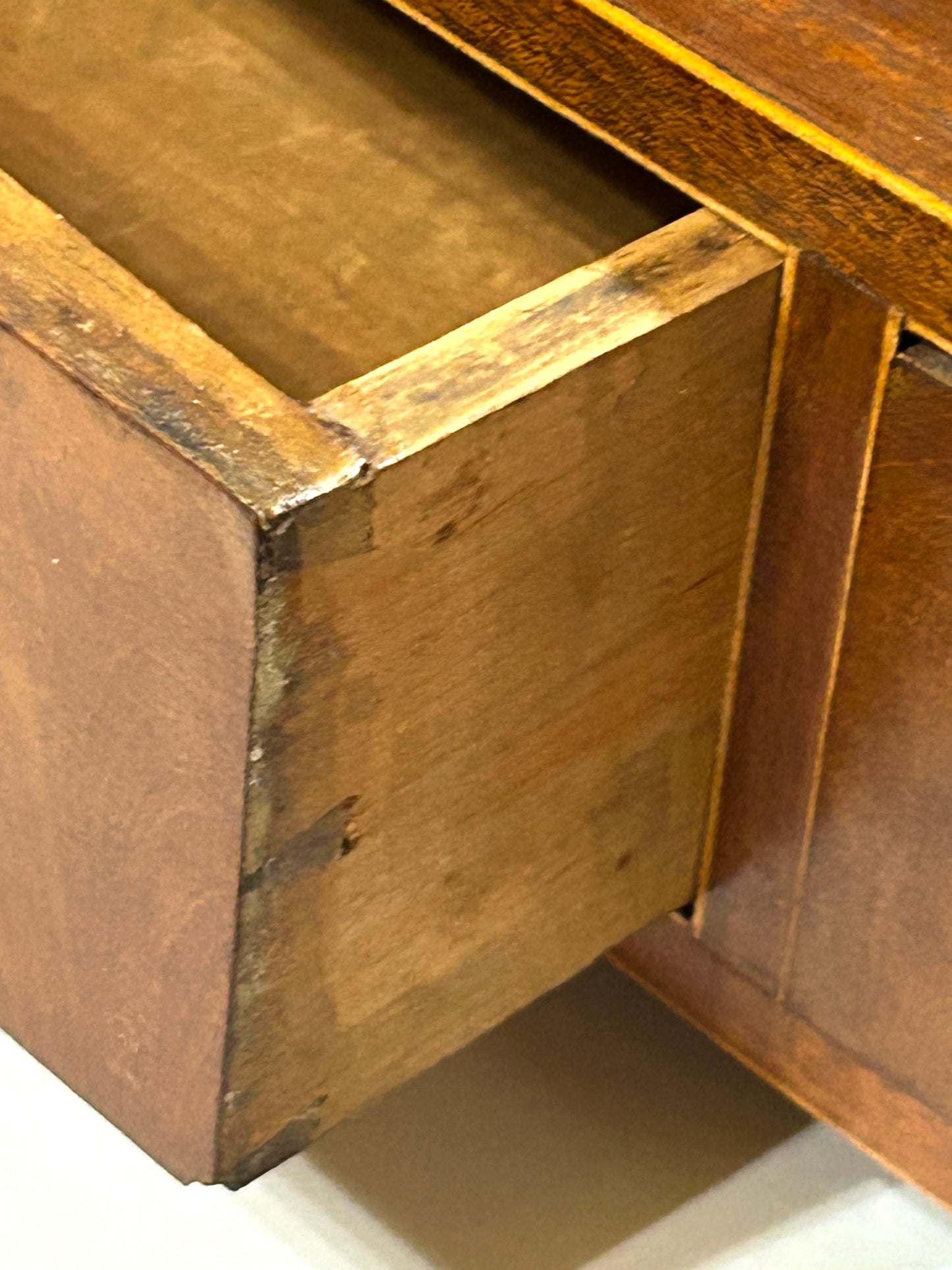 ANTIQUE DRESSING TABLE MIRROR FROM EARLY 1800'S