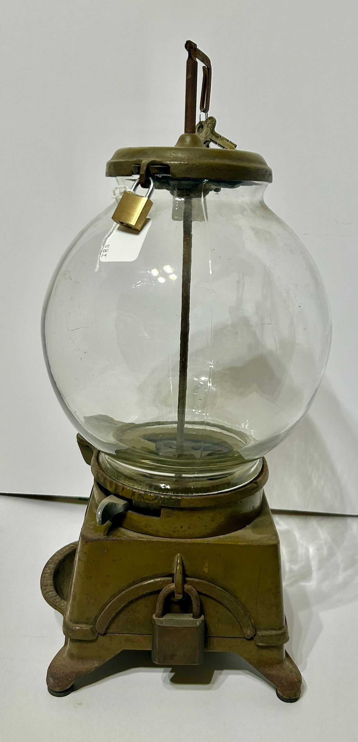 E-Z GUMBALL MACHINE 1908