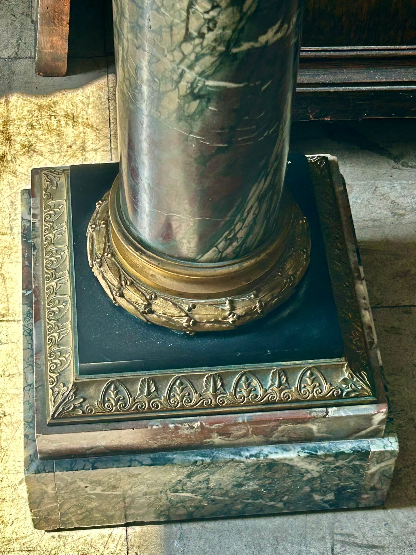 MARBLE AND BRONZE PEDESTAL