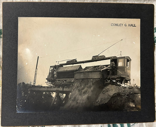 ANTIQUE PHOTOGRAPH OF SAN FRANCISCO CABLE CAR