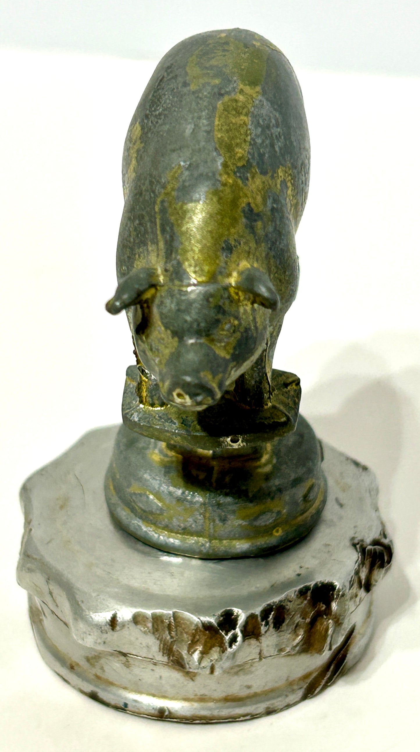 PIG UNUSUAL RADIATOR CAP ORNAMENT