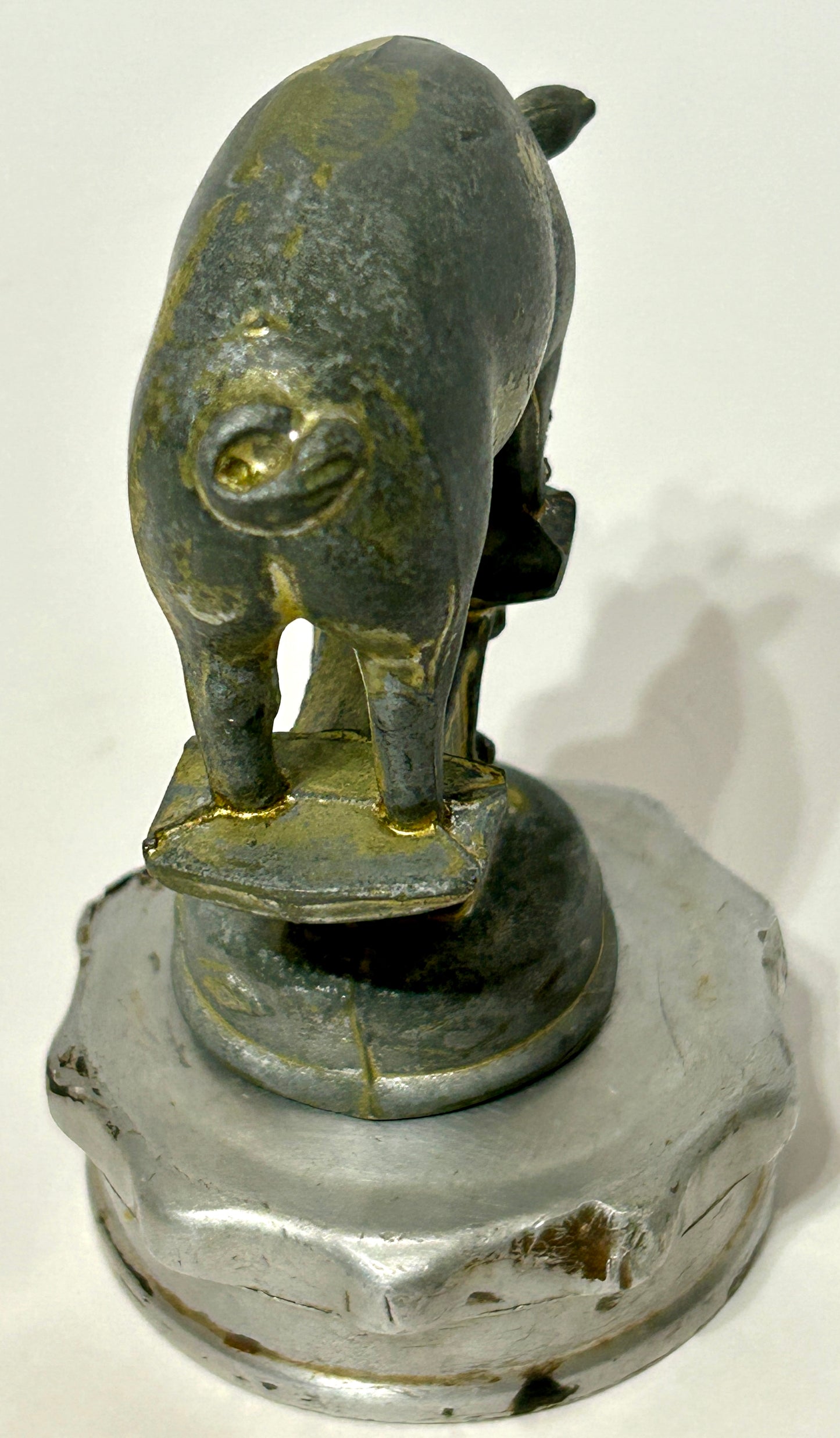 PIG UNUSUAL RADIATOR CAP ORNAMENT