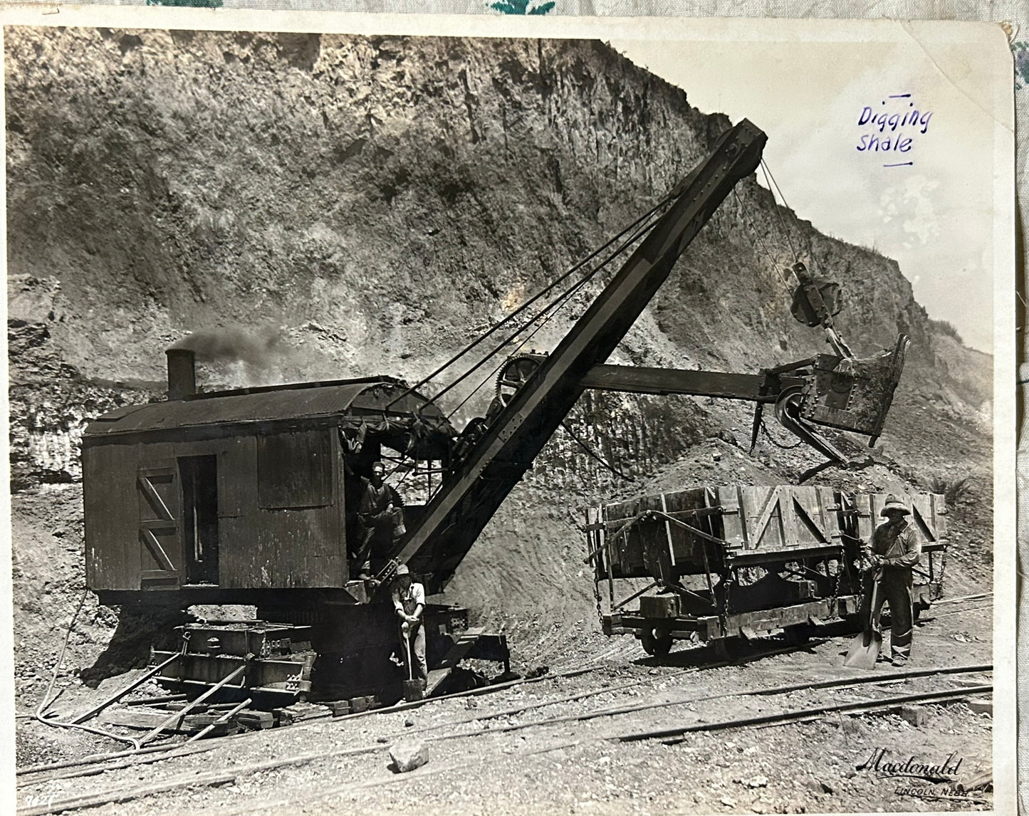 PHOTOGRAPH OF DIGGING SHALE BY LINCOLN NEBRASKA PHOTOGRAPHER MACDONALD