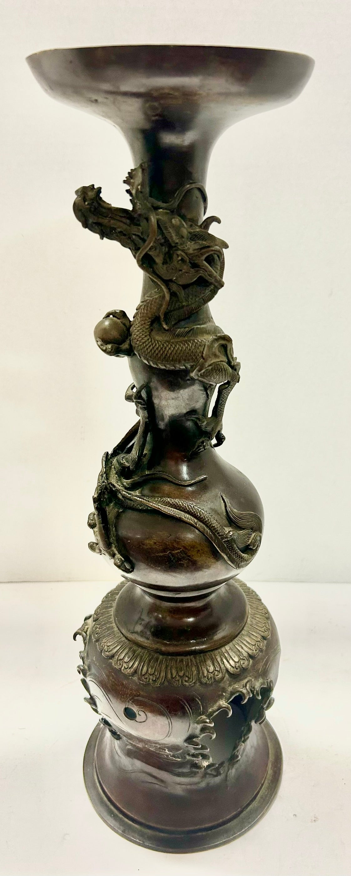 JAPANESE ANTIQUE BRONZE BASE WITH DRAGON DESIGN