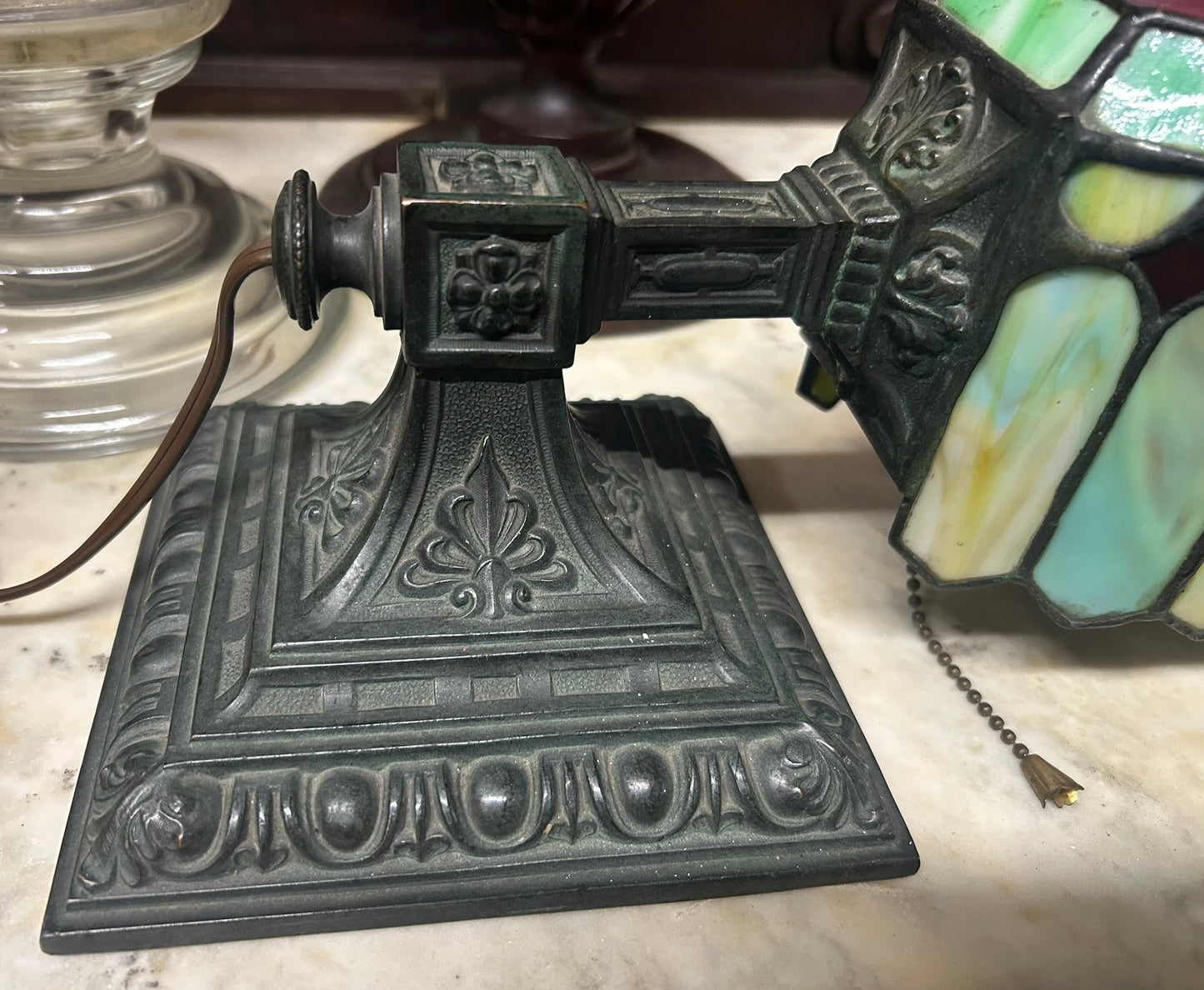 ANTIQUE LEADED STAIN GLASS PIANO OR DESK LAMP