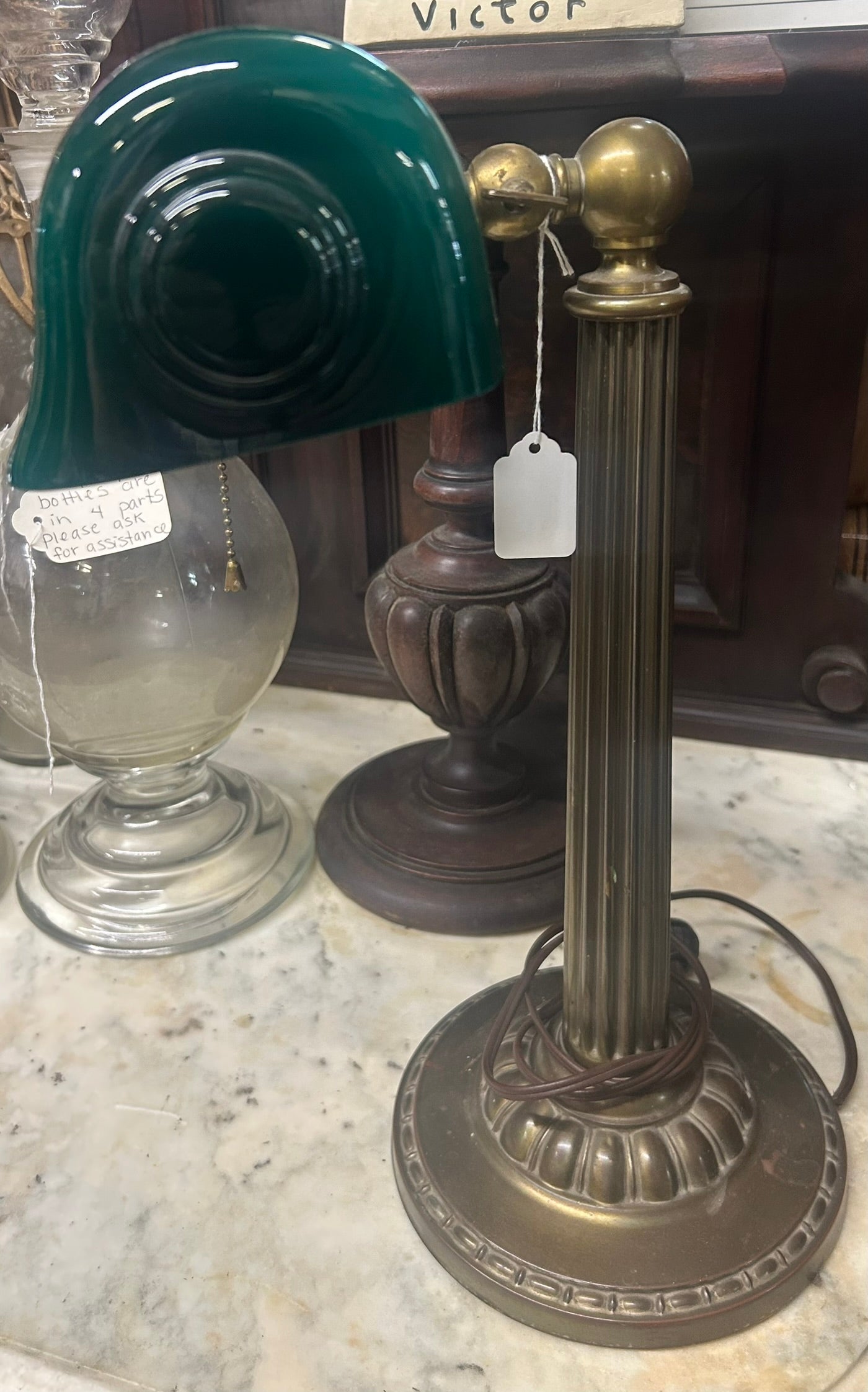 ANTIQUE EMERALD VERDELITE CO. BANKERS DESK LAMP